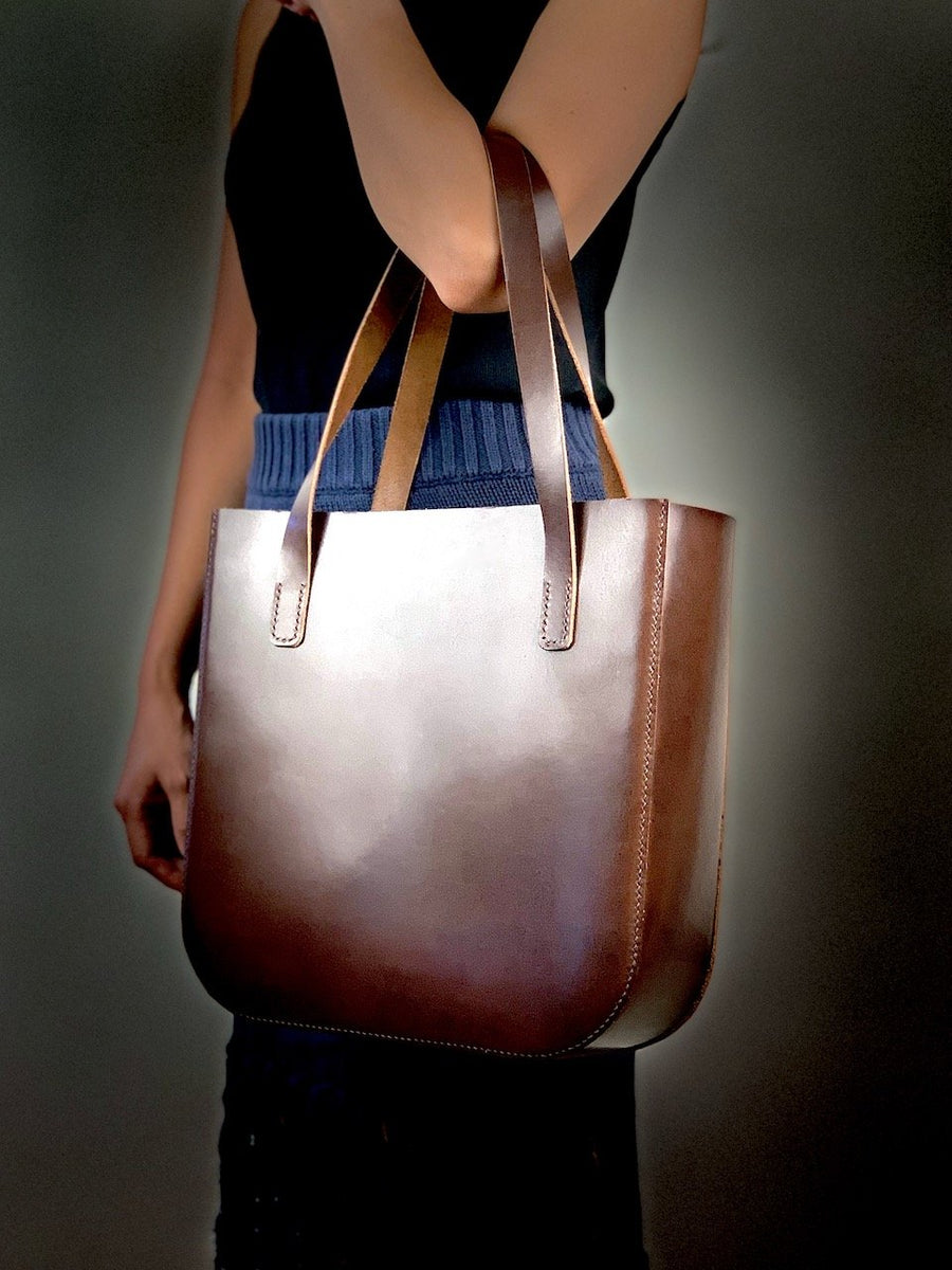 brown leather tote handbag